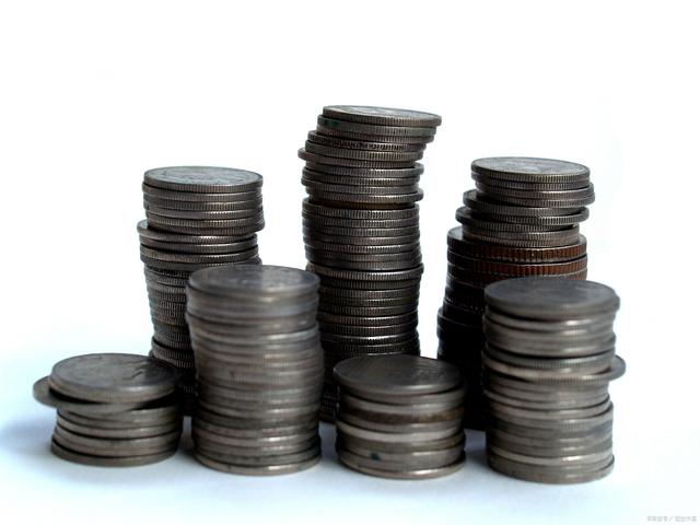 退休金2000元，还要看病和吃药，不够去养老院怎么办？(图3)